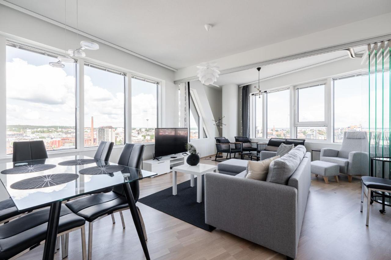 Stunning Views 11Th Floor 2Br Home With Sauna - Hosted By 2Ndhomes Tampere Ngoại thất bức ảnh
